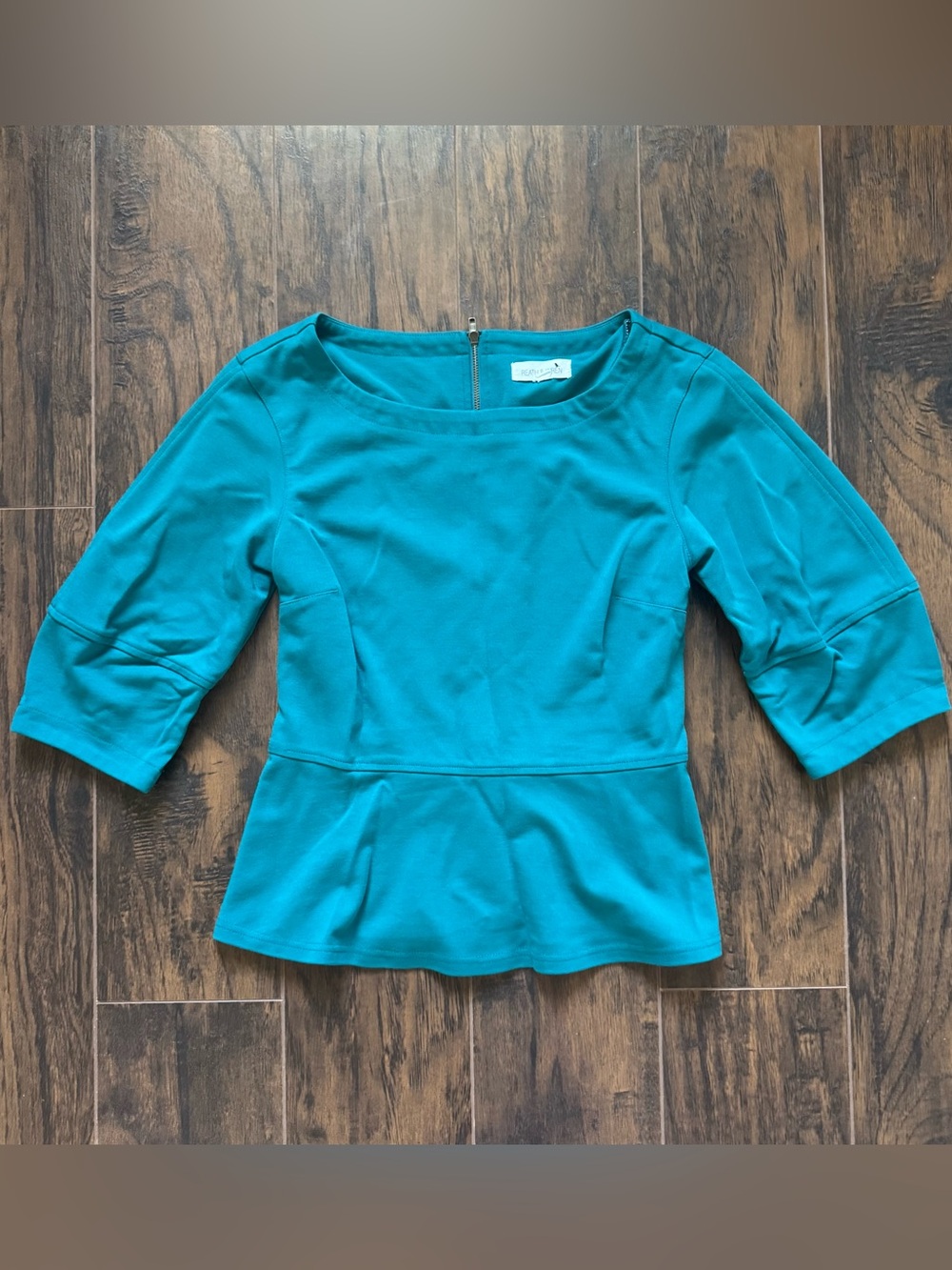 Reath & Wren Small Poplin Waist 3/4 Sleeve Top Teal Blue